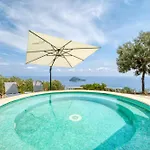 Appartamento Luce Del Sol With Pool Alassio
