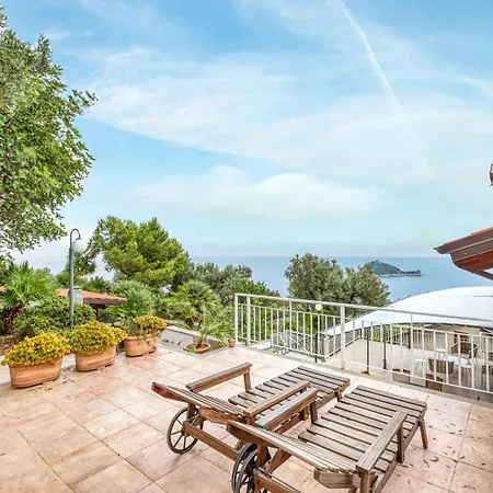 Luce Del Sol With Pool - Happy Apartment *