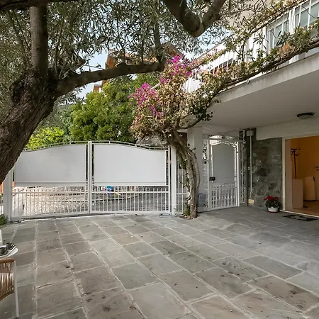 Luce Del Sol With Pool *