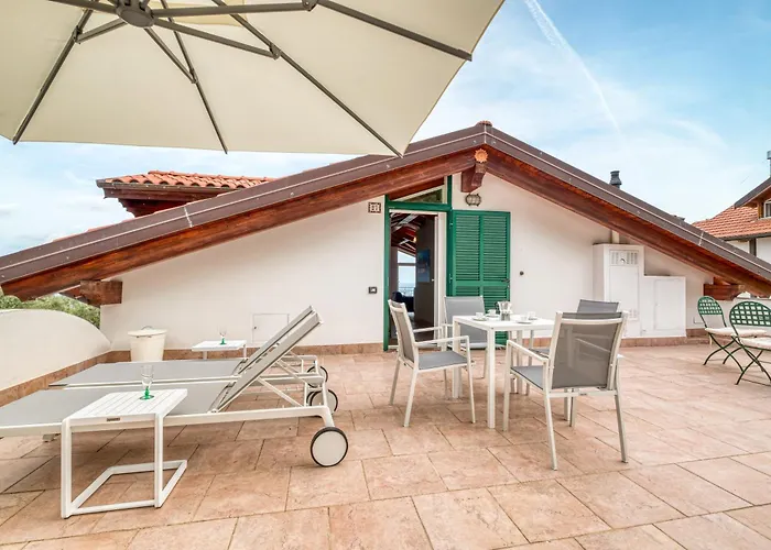 Luce Del Sol With Pool 阿拉西奥