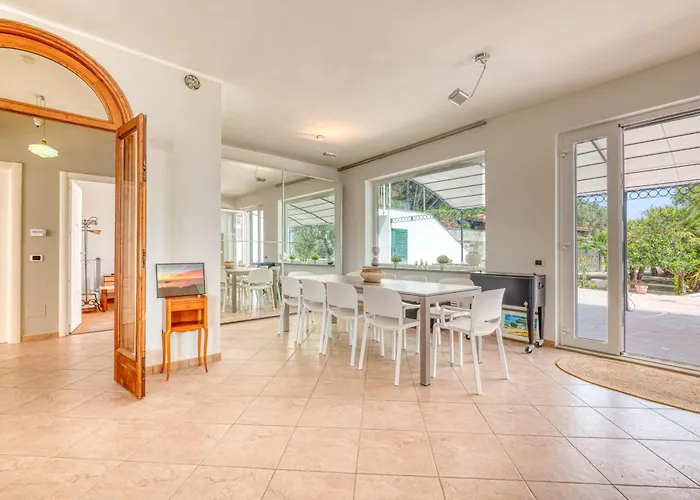 Luce Del Sol With Pool 公寓 阿拉西奥