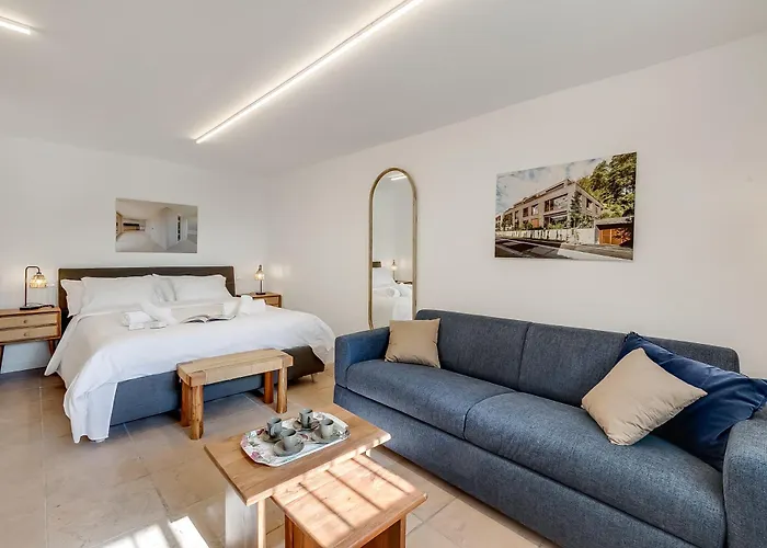 公寓 Luce Del Sol With Pool 阿拉西奥